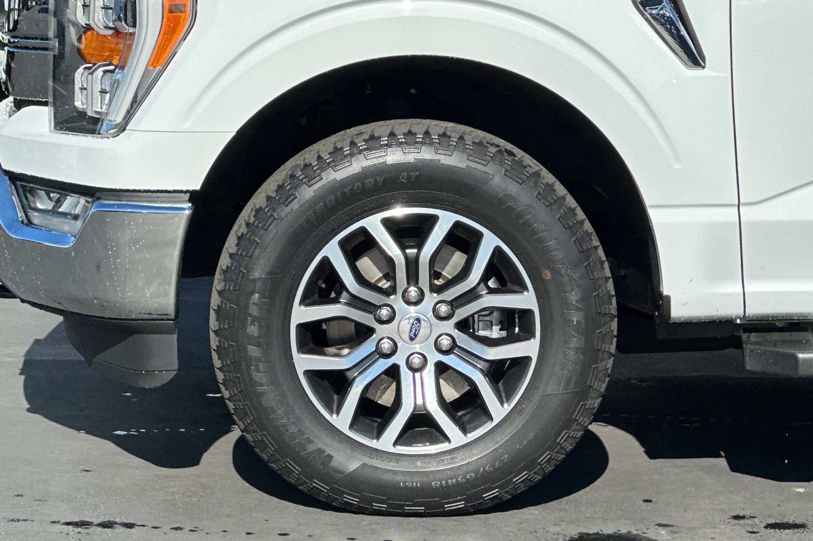 Certified 2022 Ford F150 Lariat w/ Equipment Group 501A Mid AWD/4WD image 28