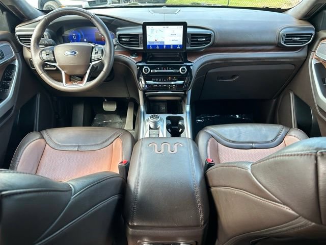 Certified 2023 Ford Explorer King Ranch RWD image 12