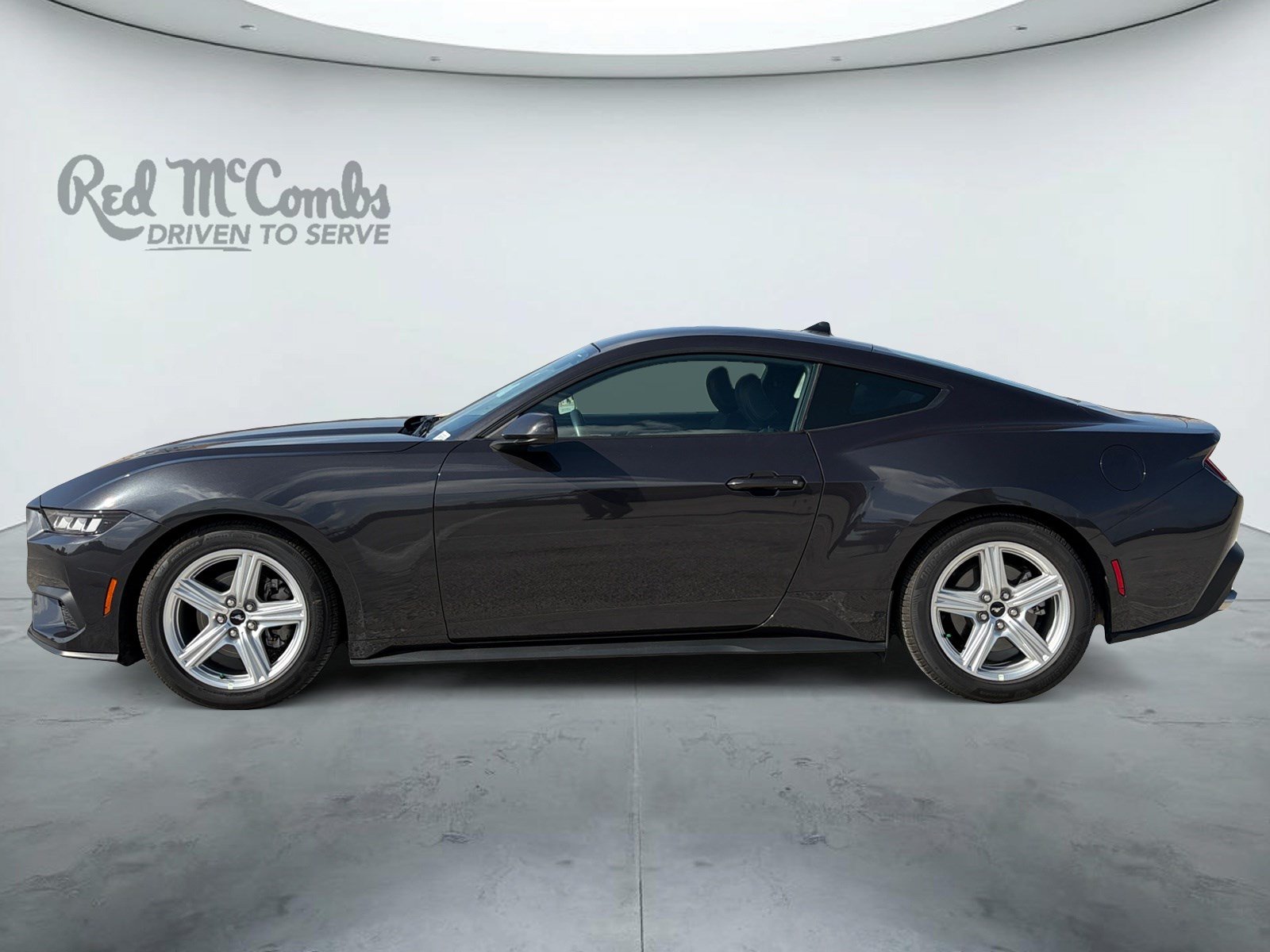 Certified 2024 Ford Mustang Coupe RWD image 8