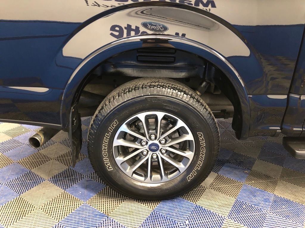 Certified 2019 Ford F150 Lariat image 29