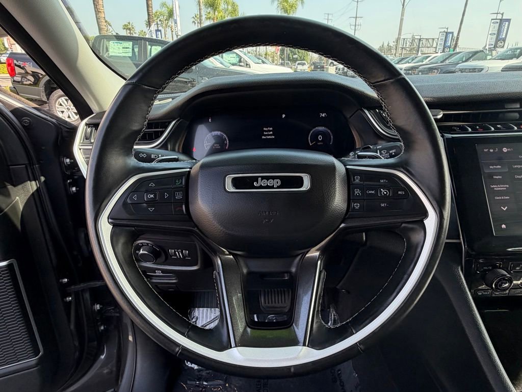 Used 2021 Jeep Grand Cherokee L Laredo w/ Luxury Tech Group I image 20