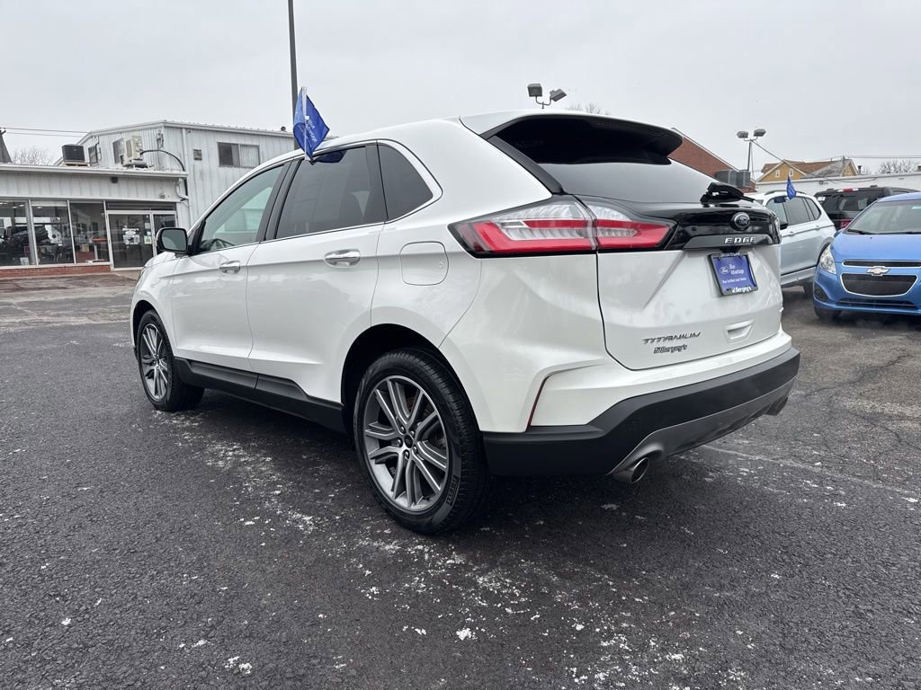 Certified 2023 Ford Edge Titanium image 5