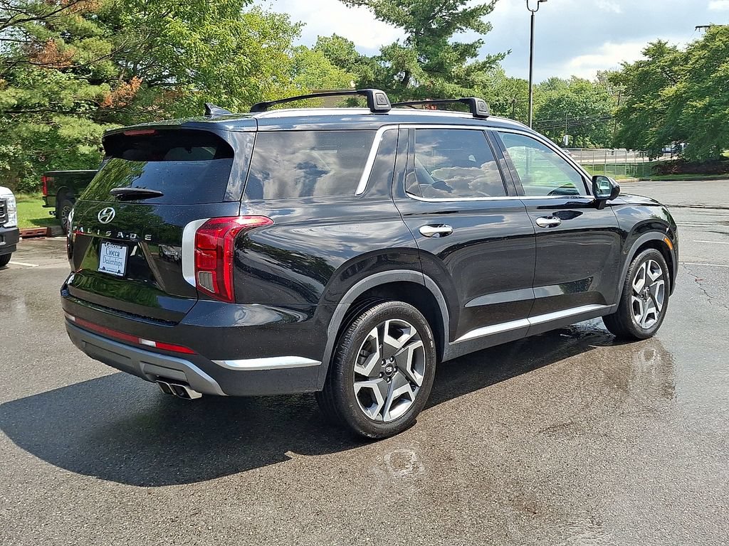 Used 2023 Hyundai Palisade Limited AWD/4WD image 9