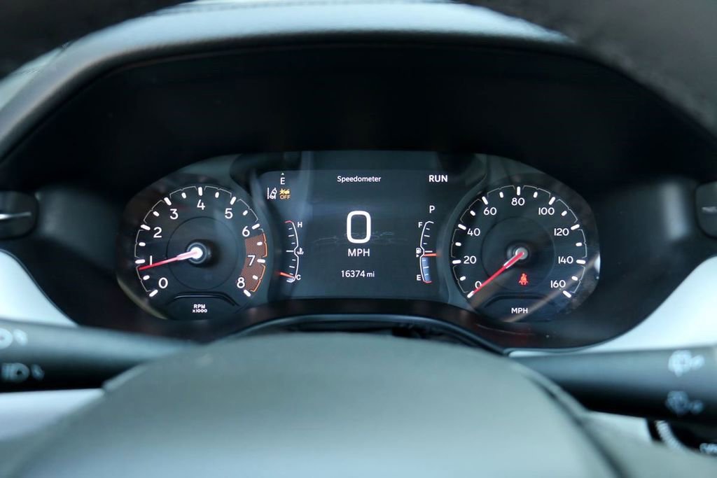 Used 2025 Jeep Compass Limited AWD/4WD image 13