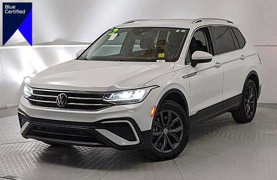Used 2022 Volkswagen Tiguan SE image 1