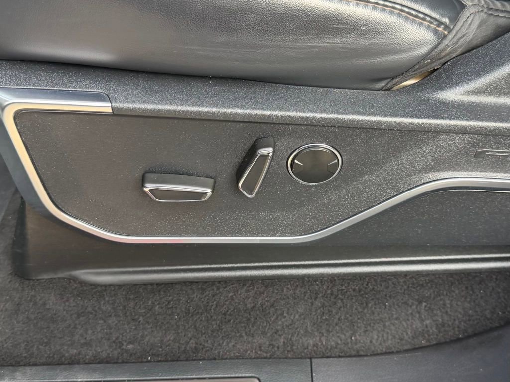 Certified 2023 Ford F150 Raptor w/ Raptor 37 Performance Package image 18