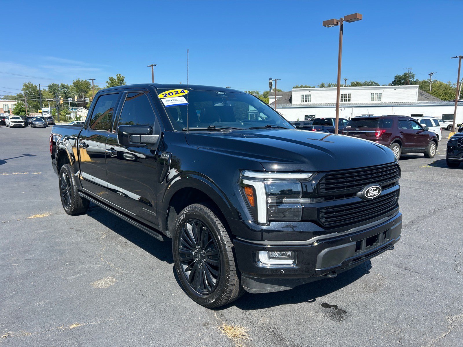 Certified 2024 Ford F150 Platinum w/ Equipment Group 702A High AWD/4WD image 22