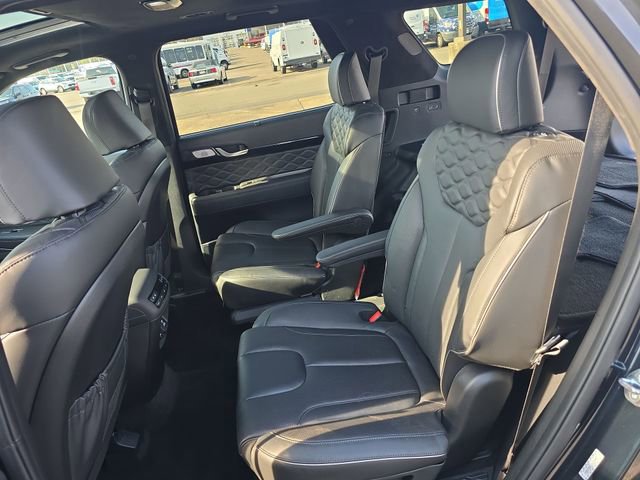 Used 2021 Hyundai Palisade Calligraphy image 24