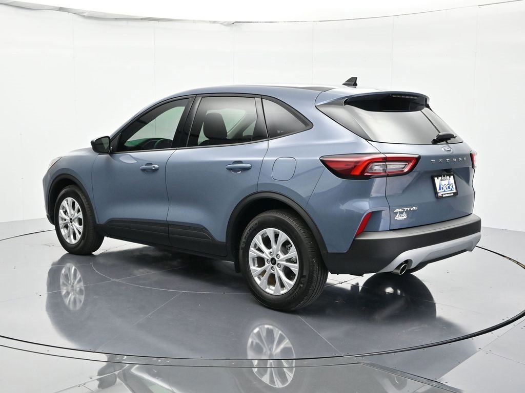 Certified 2025 Ford Escape Active image 7