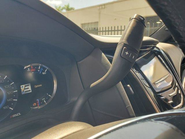 Used 2018 Cadillac Escalade Platinum RWD image 27
