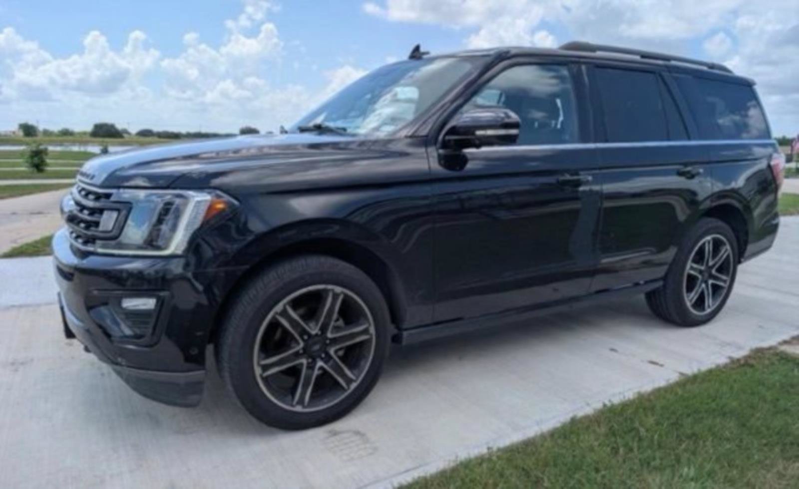 Certified 2021 Ford Expedition Limited AWD/4WD image 5