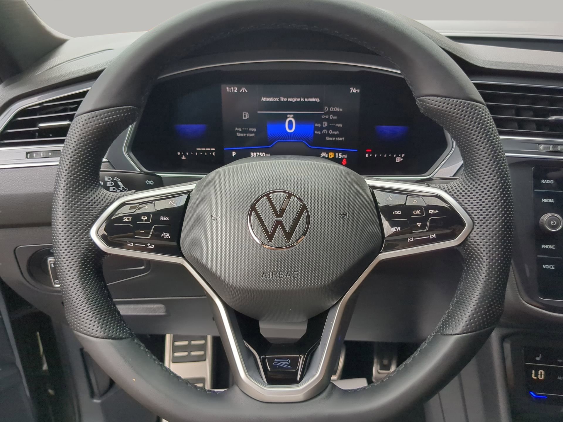 Used 2022 Volkswagen Tiguan SE R-Line image 52