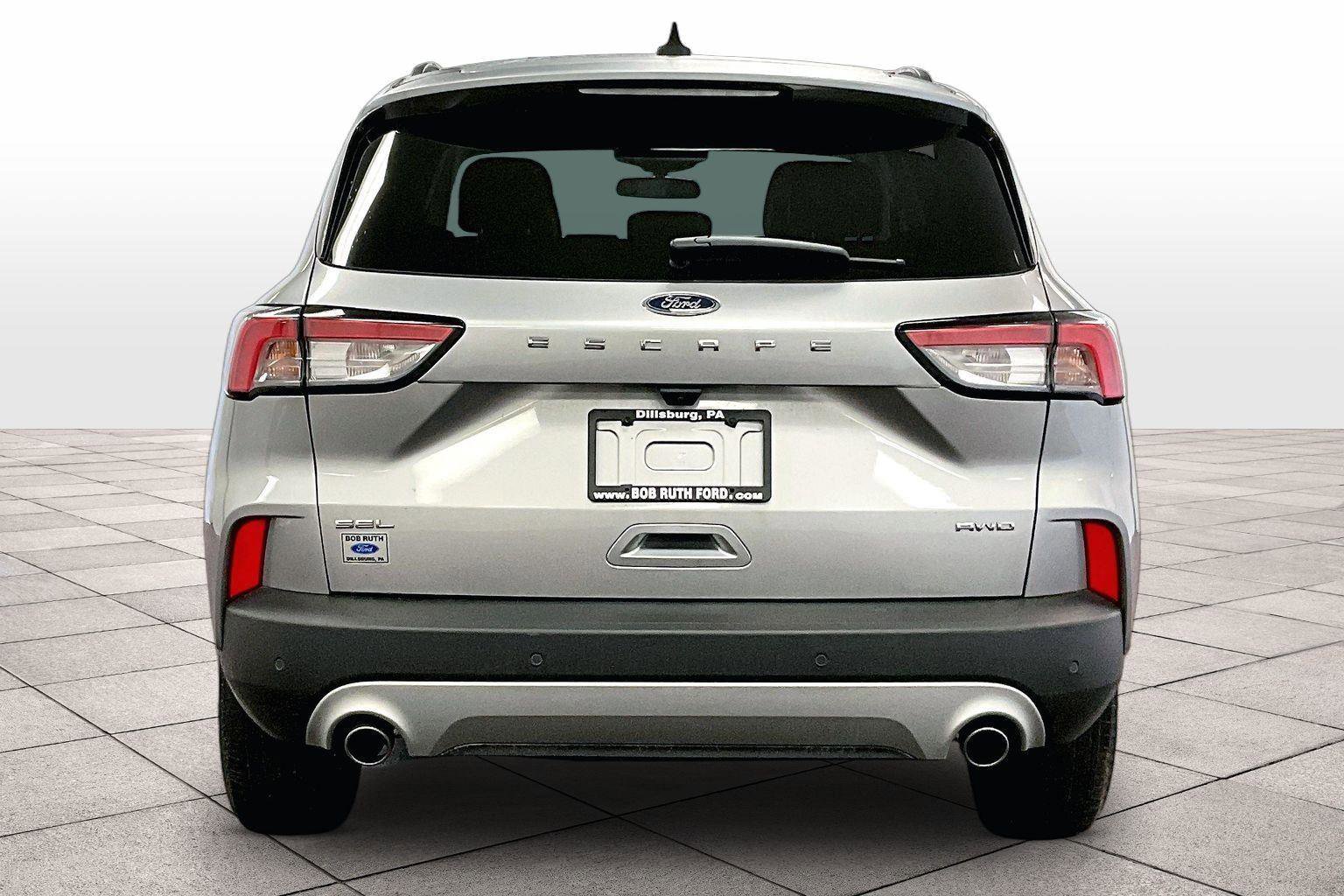 Certified 2022 Ford Escape SEL image 4
