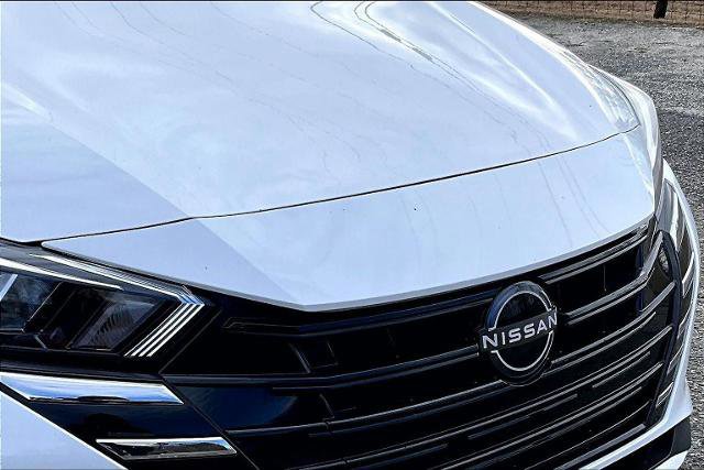 Used 2024 Nissan Versa S w/ S Plus Package image 31