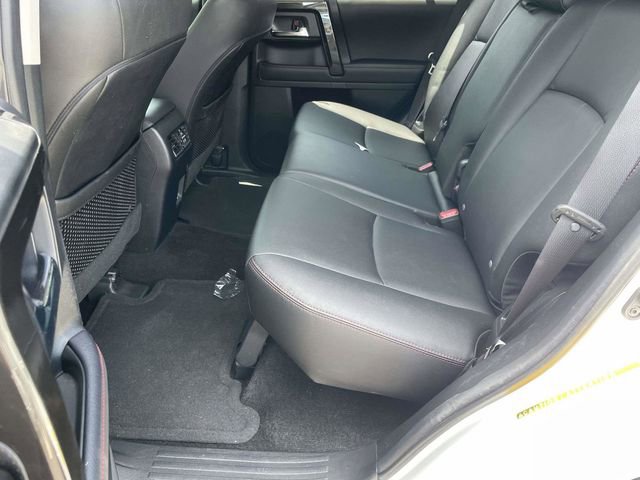 Used 2024 Toyota 4Runner TRD Off-Road Premium w/ Moonroof Package AWD/4WD image 4