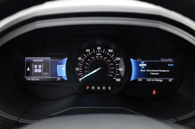 Certified 2024 Ford Edge SEL image 10