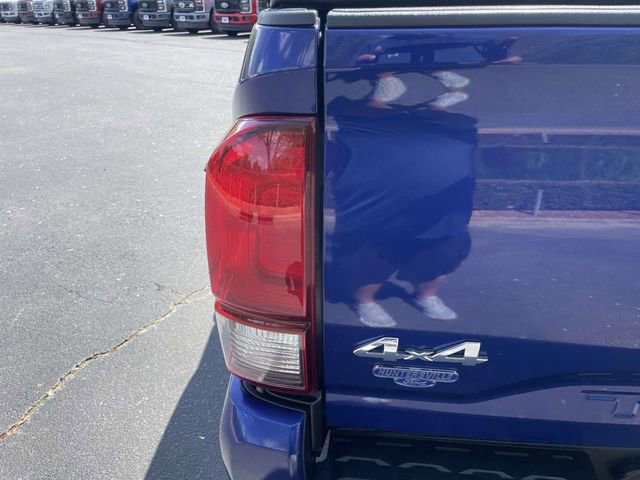 Used 2023 Toyota Tacoma SR5 w/ Technology Package AWD/4WD image 31