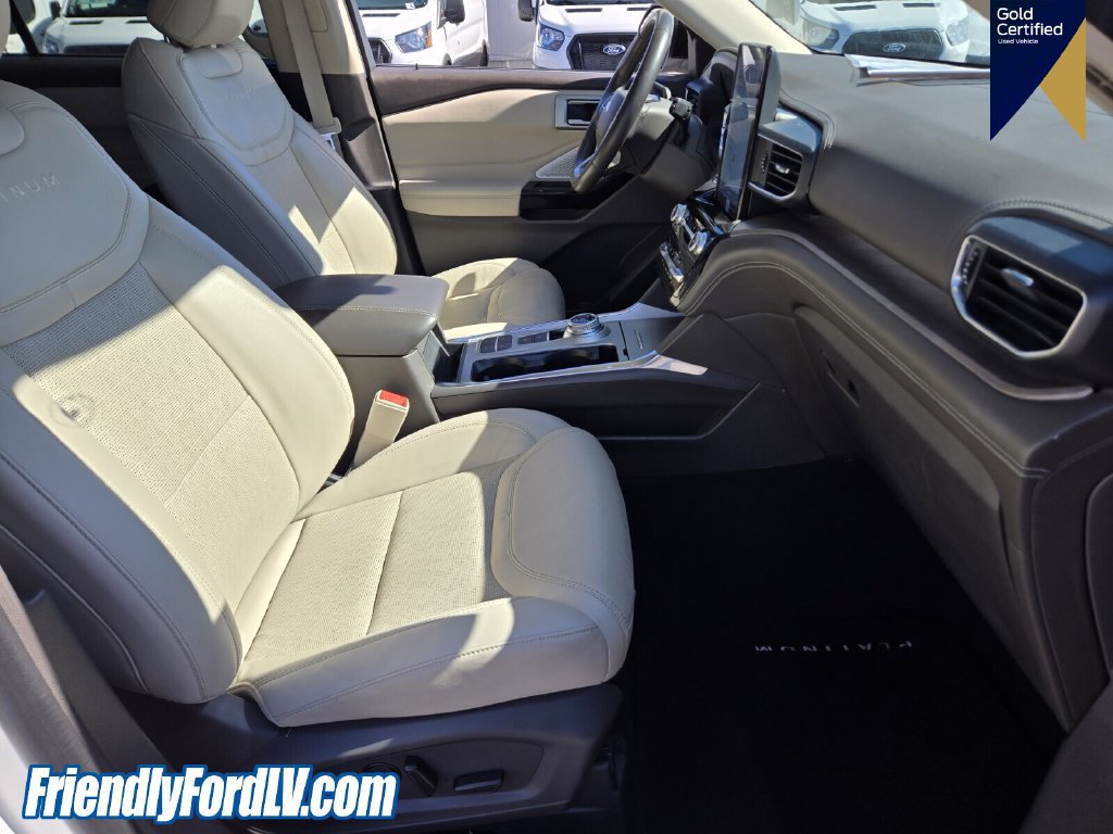 Certified 2023 Ford Explorer Platinum w/ Technology Package RWD image 17