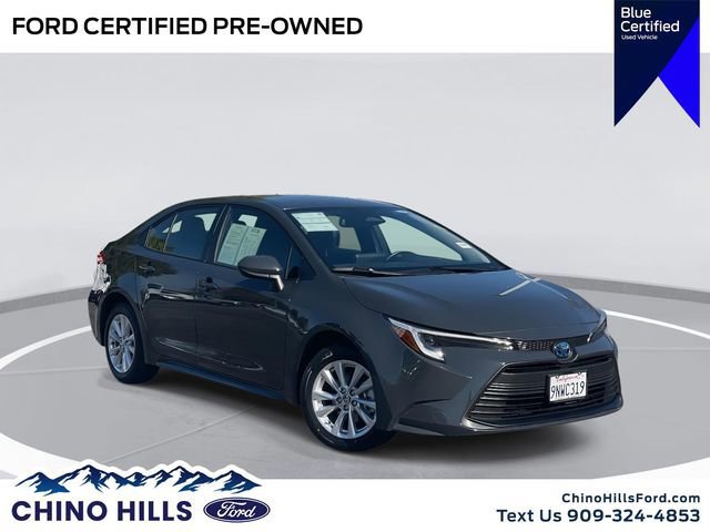 Used 2024 Toyota Corolla LE w/ LE Convenience Package image 1