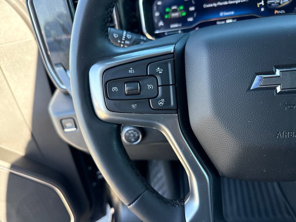 Used 2023 Chevrolet Silverado 1500 RST image 16