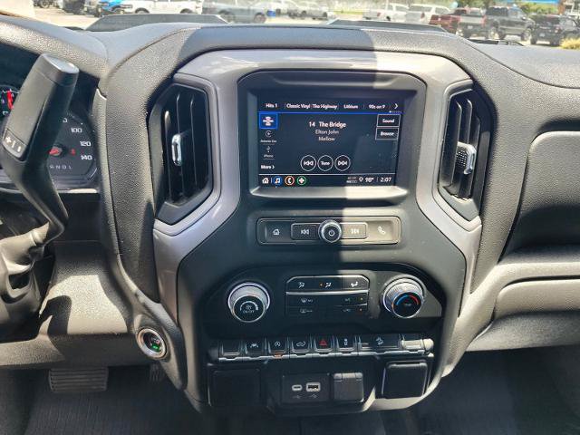 Used 2022 Chevrolet Silverado 1500 Custom Trail Boss w/ Midnight Edition AWD/4WD image 12