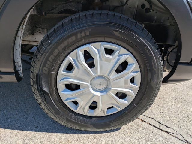 Certified 2019 Ford Transit 250 148 Medium Roof image 10