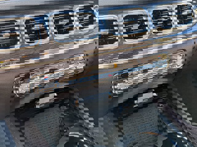 Used 2020 Mercedes-Benz GLE 350 4MATIC image 23