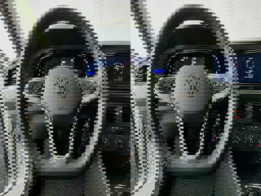 Used 2022 Volkswagen Jetta Sport image 18