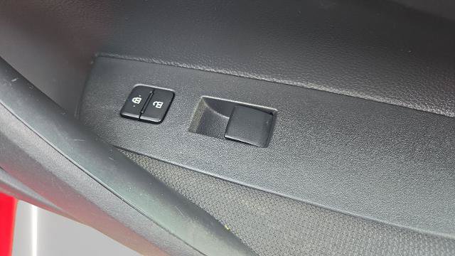 Used 2025 Toyota Corolla LE FWD image 23