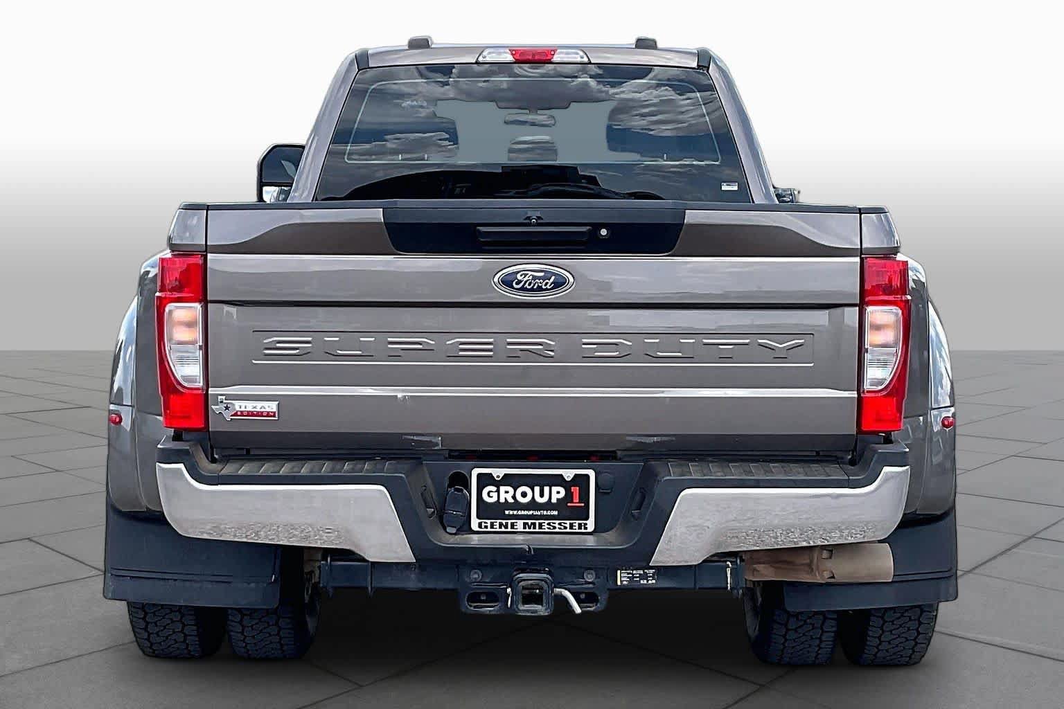 Certified 2022 Ford F350 XL w/ STX Appearance Package AWD/4WD image 4