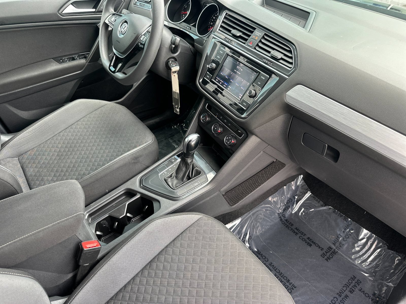 Used 2021 Volkswagen Tiguan S FWD image 18