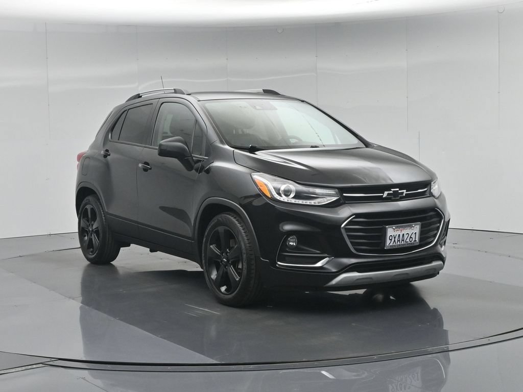 Used 2018 Chevrolet Trax Premier w/ Midnight Edition FWD image 60