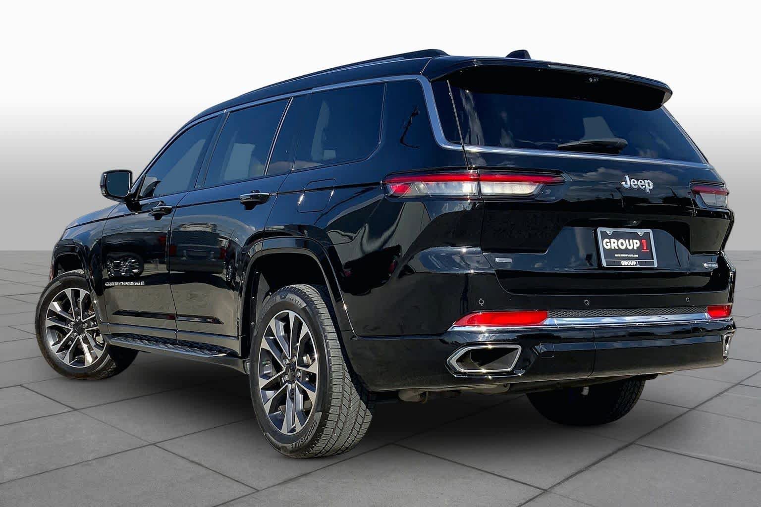 Used 2021 Jeep Grand Cherokee L Overland w/ Luxury Tech Group IV RWD image 23