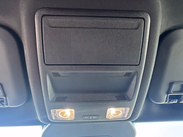 Certified 2025 Ford Escape ST-Line Select AWD/4WD image 21