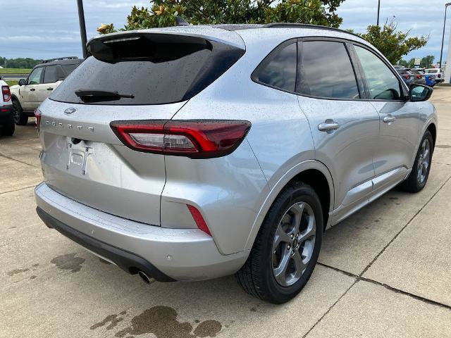 Certified 2023 Ford Escape ST-Line w/ Tech Pack #1 FWD image 6