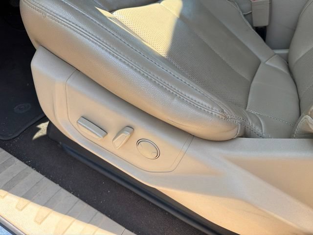 Certified 2019 Ford F150 Lariat w/ Equipment Group 502A Luxury AWD/4WD image 39