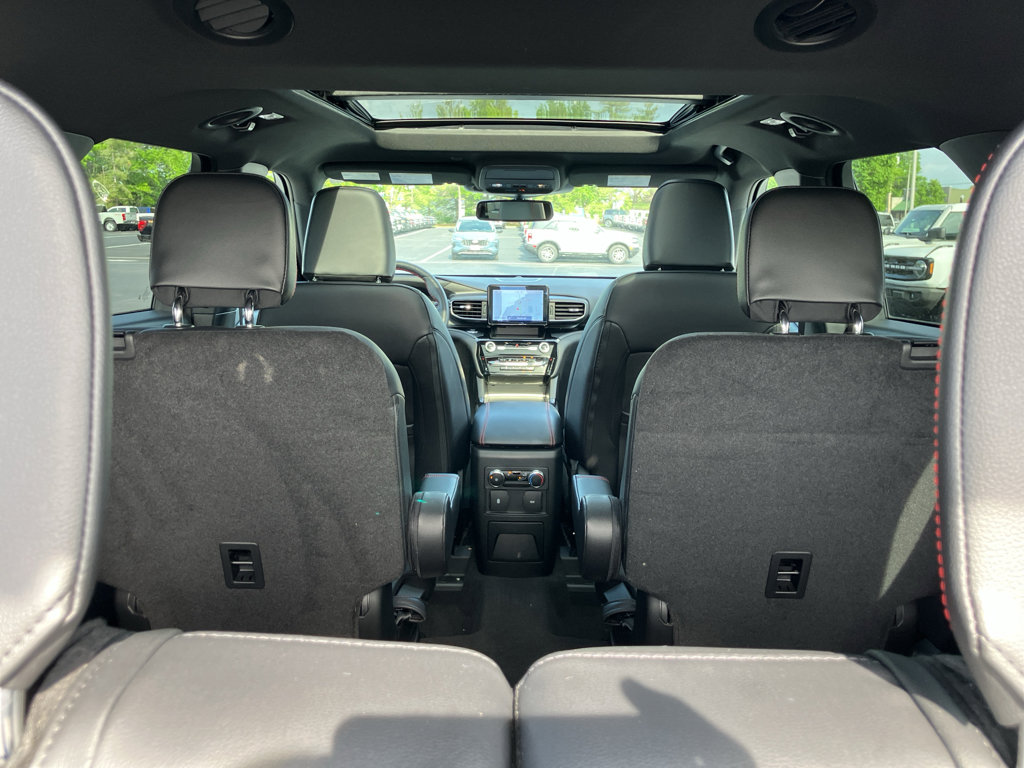 Certified 2023 Ford Explorer ST-Line w/ Class IV Trailer Tow Package AWD/4WD image 33
