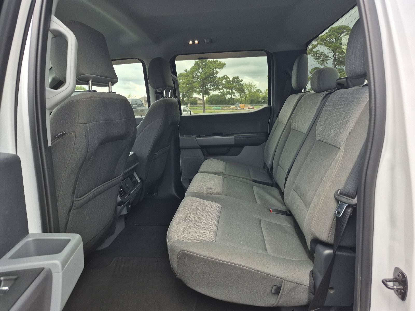 Certified 2025 Ford F350 XLT w/ 360-Degree Camera Package AWD/4WD image 9