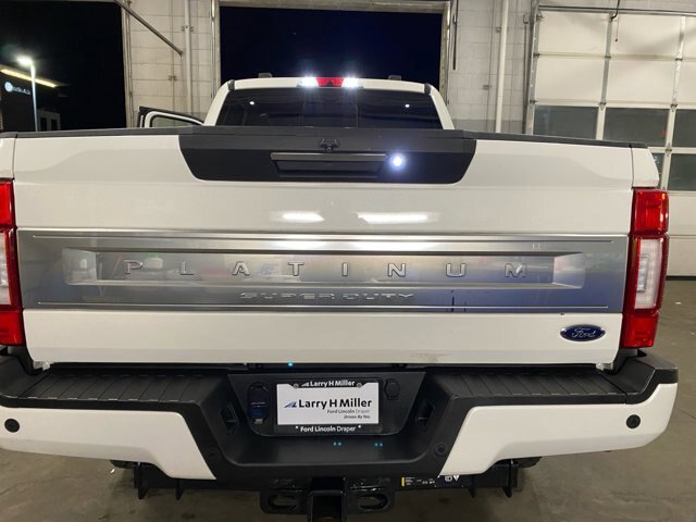 Certified 2022 Ford F350 Platinum w/ Tremor Off-Road Package AWD/4WD image 24