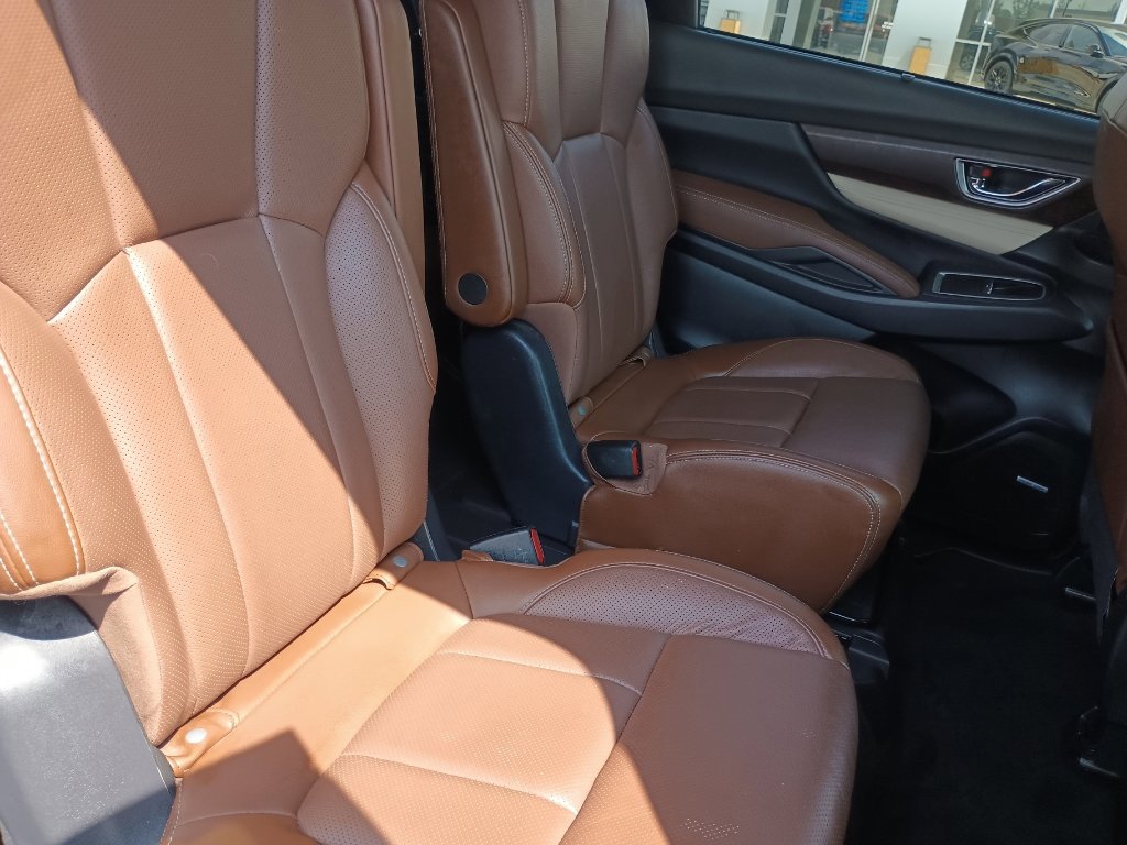 Used 2022 Subaru Ascent Touring AWD/4WD image 31