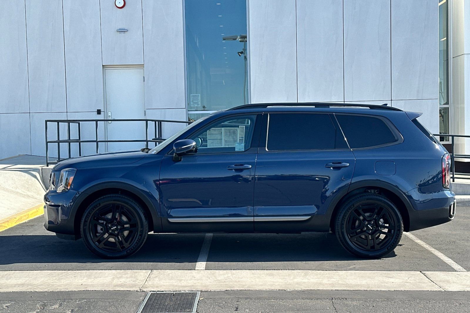 Used 2023 Kia Telluride SX Prestige X-Line AWD/4WD image 6