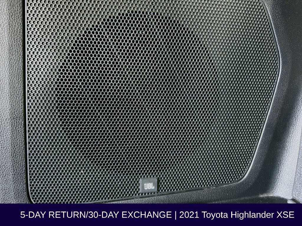 Used 2021 Toyota Highlander XSE AWD/4WD image 43