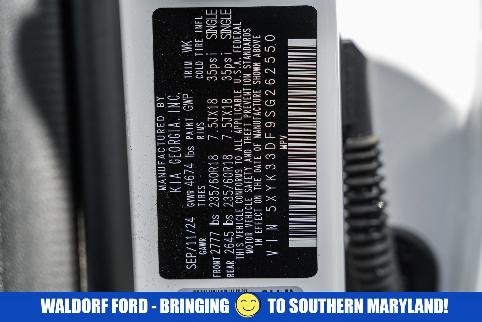 Used 2025 Kia Sportage EX FWD image 38