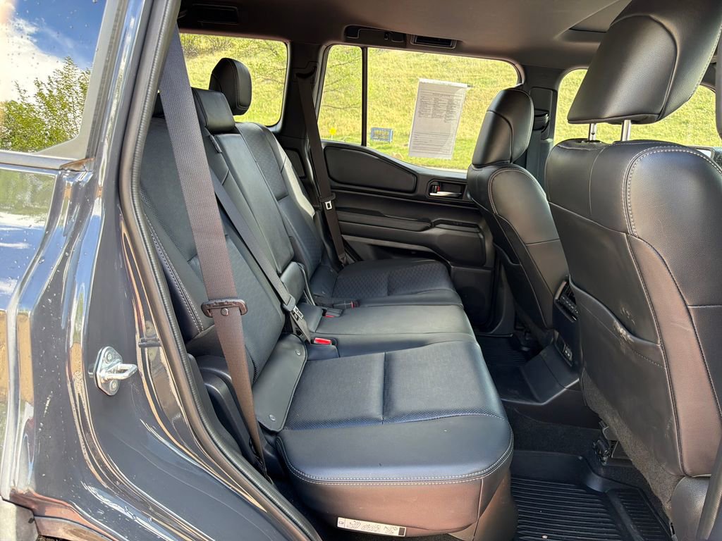 Used 2025 Toyota Land Cruiser w/ Premium Package image 28