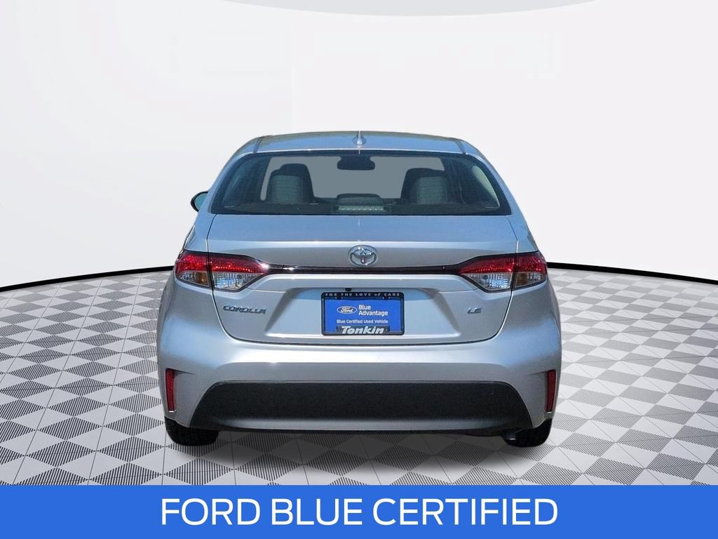 Used 2024 Toyota Corolla LE FWD image 4