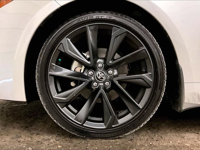 Used 2024 Toyota Corolla XSE FWD image 8