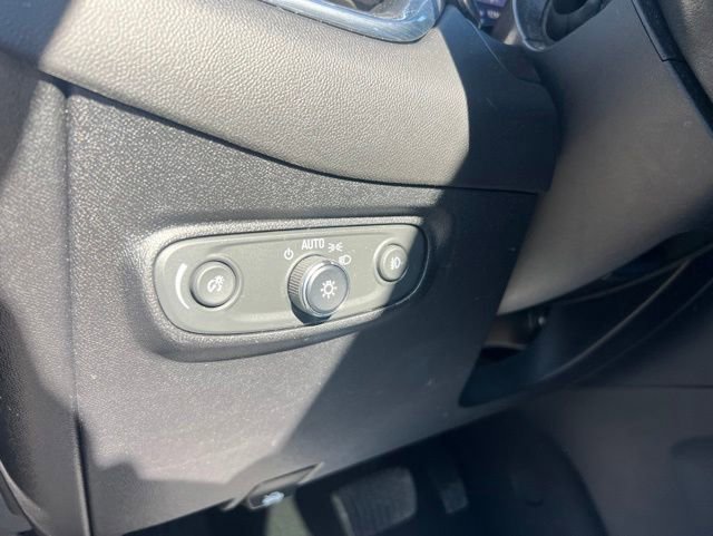 Used 2019 Chevrolet Equinox Premier AWD/4WD image 9