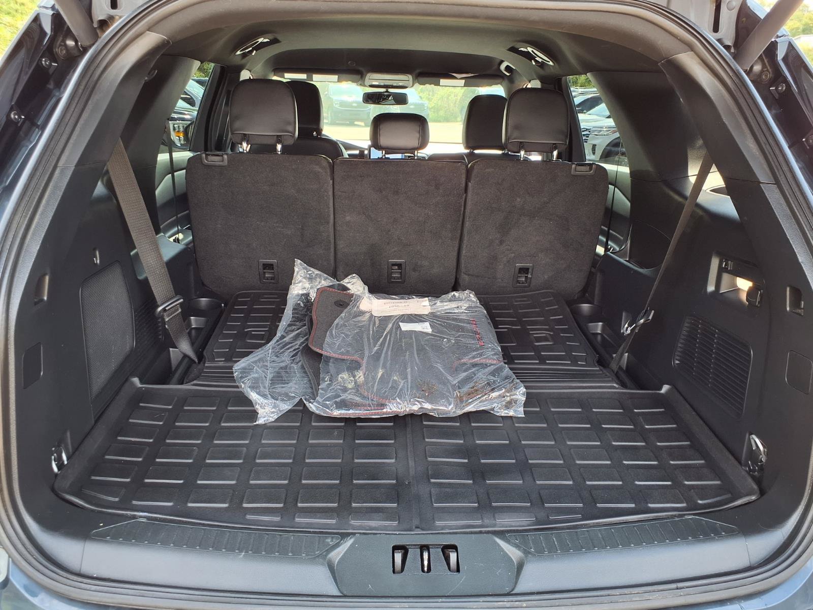 Certified 2023 Ford Explorer ST-Line AWD/4WD image 10