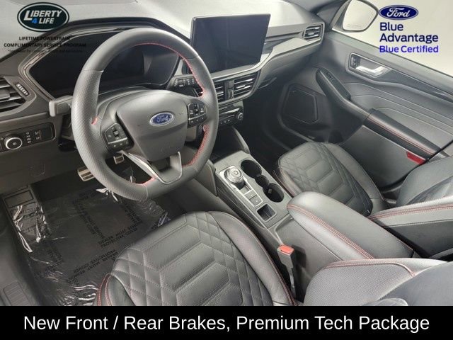 Certified 2023 Ford Escape ST-Line Elite w/ Premium Technology Package AWD/4WD image 12