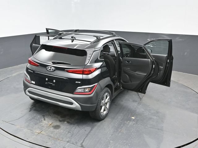 Used 2023 Hyundai Kona SEL AWD/4WD image 24